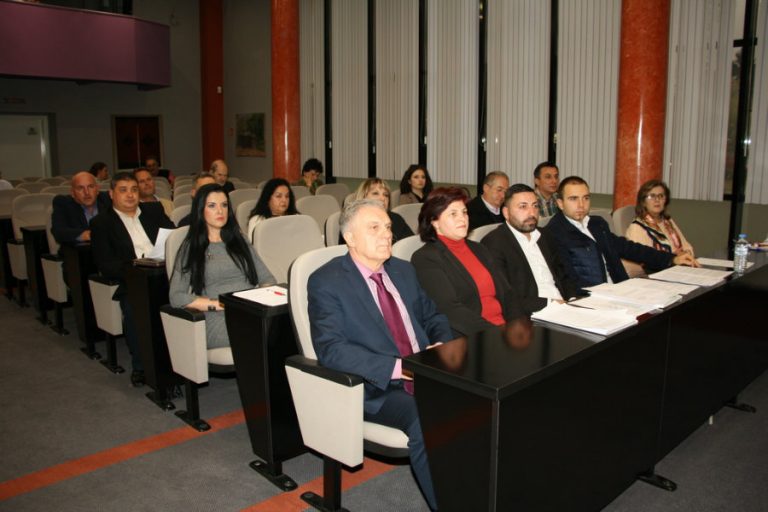 Советот едногласно ги усвои одлуките за формирање паралелки со помал број ученици