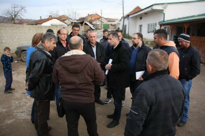 7420-ekipa-na-jp-vodovod-i-kanalizacija-gi-skenirashe-problemite-vo-s.-kanatlarci-960x600-4