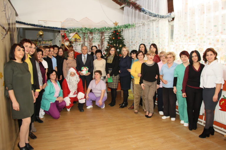 Градоначалникот Јованоски ги посети градинките во „Тризла“, „Аличаир“ и „Работнички“