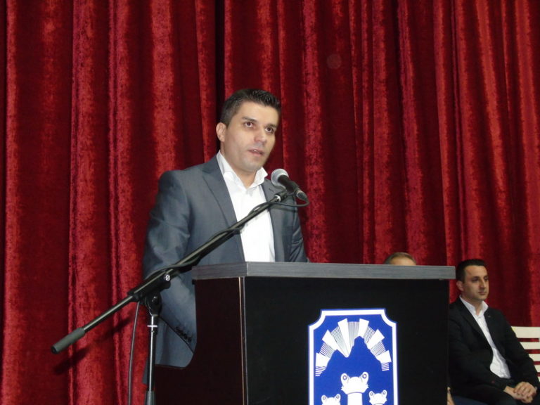 Откупот на тутун од ланската реколта и зголемените субвенции, тема на трибината со министерот Љупчо Николовски