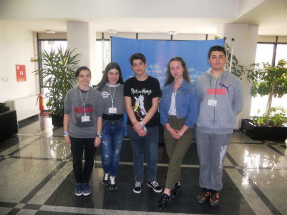 Средношколци од Европа преку „Еразмус плус“, ја посетија Општина Прилеп