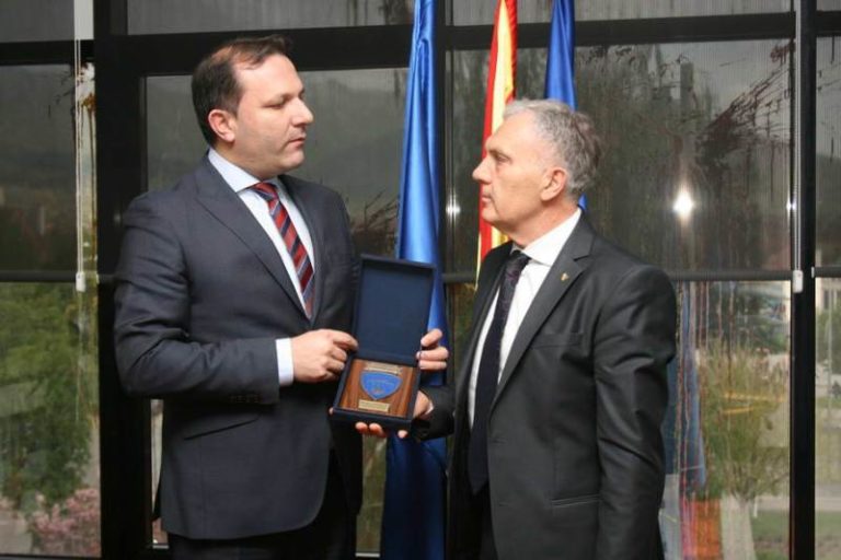 МВР го враќа „маалскиот полицаец“