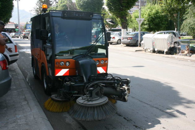„Прилепска Пиварница“ донираше возило за чистење на улиците