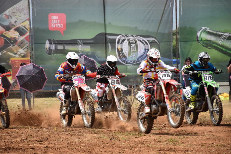 Градоначалникот Илија Јованоски го отвори  Отвореното државно првенство во мото крос „Сторм рајдерс “