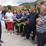 Градоначалникот Јованоски ги посети земјоделските површини со уништени насади од вчерашното невреме