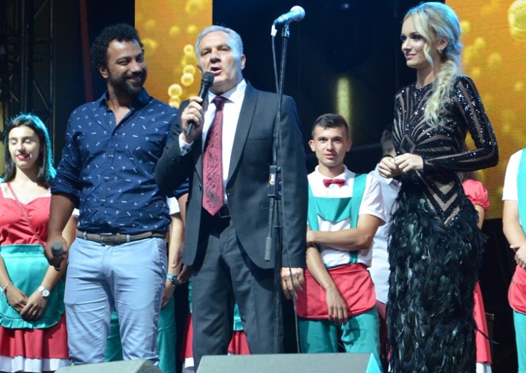 Заврши 16-тиот фестивал на пиво и скара во Прилеп