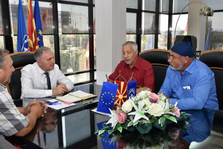 Уредување на муслиманските гробишта во пресрет на Курбан Бајрам