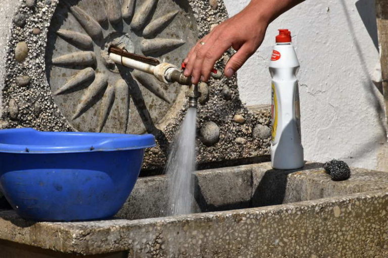 Во Канатларци има непречено водоснабдување, а до март долгорочно ќе се решат децениските „водени“ маки