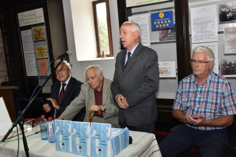 Џинот од Небрегово е основоположникот, а со НАТО и ЕУ, македонскиот јазик ќе биде признаен во светот