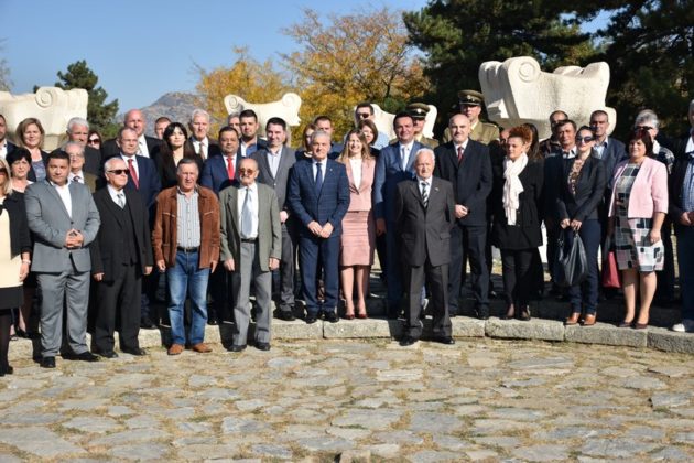 Чествувања во чест на 11.Октомври: Македонскиот народ секогаш бил на вистинската страна на историјата
