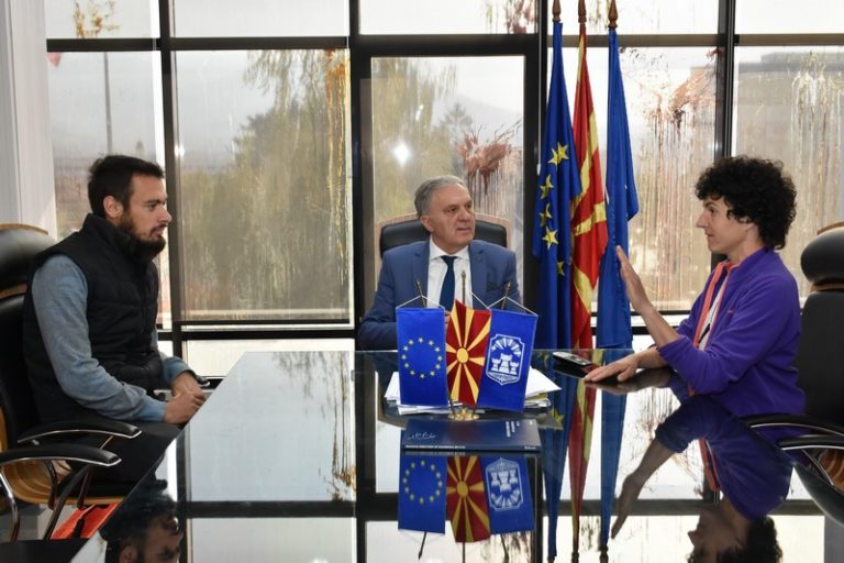 Прилепчаните Мери Мирческа и Александар Стојкоски ќе трчаат на Мон Блан.