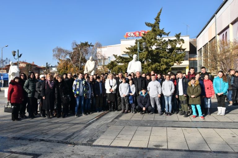 Одбележани 97 години од раѓањето на Блаже Конески во Прилеп