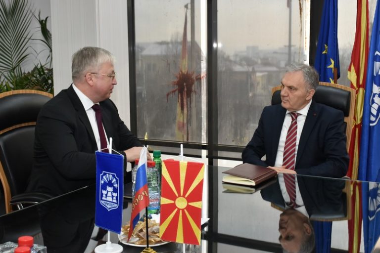 Средба на градоначалникот Јованоски со новоименуваниот амбасадор на Руската Федерација, Сергеј Баздникин