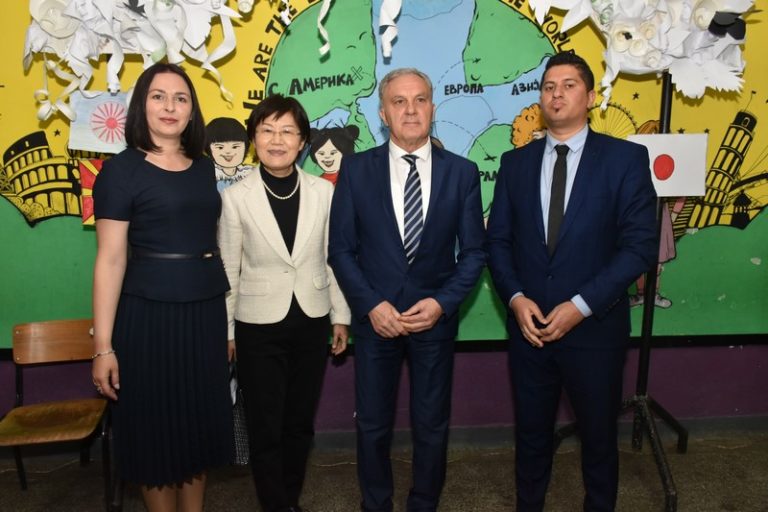 Со средства од Јапонската амбасада подобрени условите во ОУ „Добре Јованоски“
