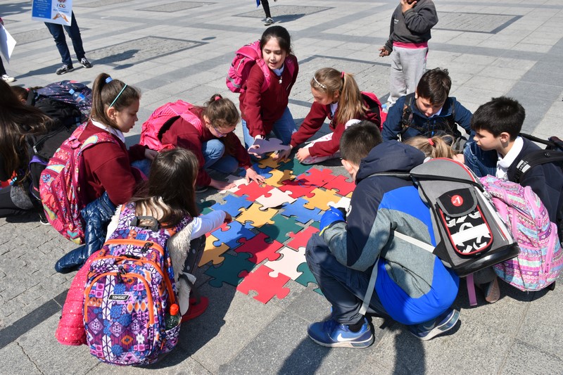 Во Прилеп одбележан Светскиот ден за подигнување на свесноста за аутизмот