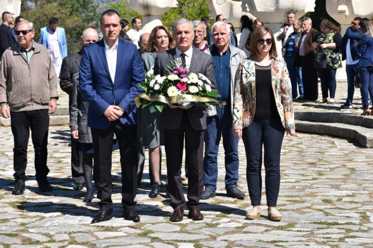 ОМУ „Ордан Михајлоски – Оцка“ и ОУ „Гоце Делчев“ ги чествуваат своите патрони празници