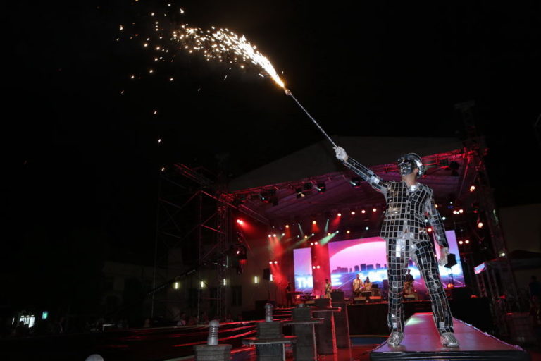 Кулминација на забавата на третата вечер на „Пивофест 2019“