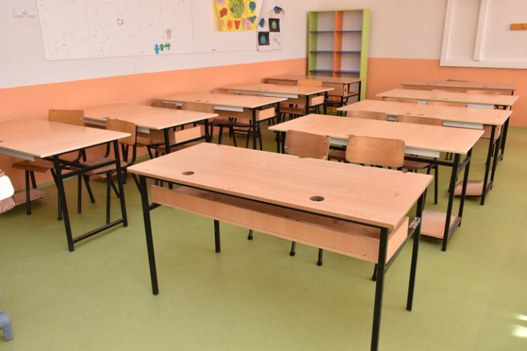 Со реновирани училници и подобрени хигиенски услови, ООУ „Кире Гаврилоски“ ги отвора вратите за првиот училишен ден