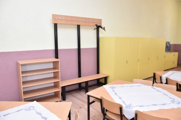 Прилеп: Новата учебна година за учениците од ООУ „Добре Јованоски“ започна во реновирани училници, со нови табли и телевизори