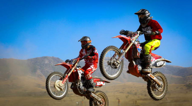 Со авто слаломот и мотокрос трката, завршија спортските натпревари по повод 11.Октомври