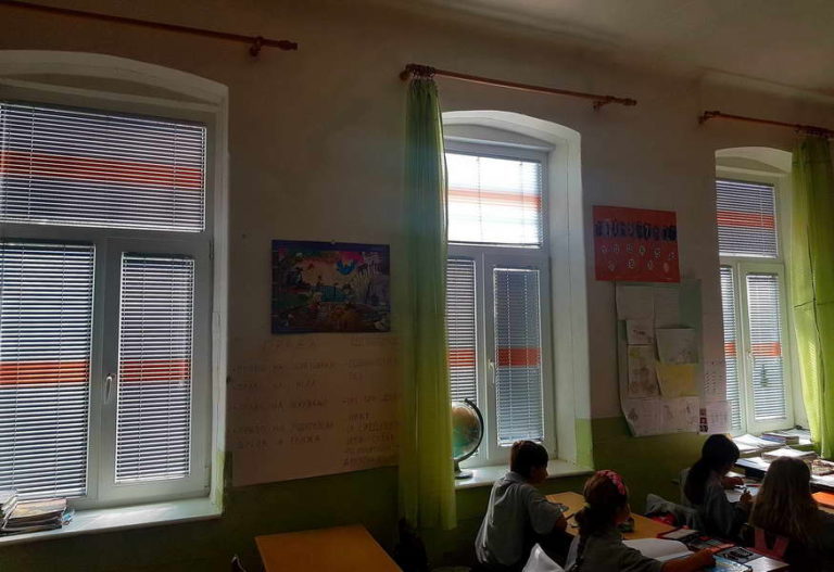 Подобрени условите за настава во ООУ„Страшо Пинџур“ во с.Мало Коњари