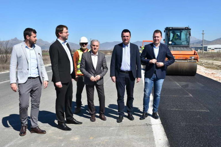 Привршуваат градежните работи на клучката кај ТИРЗ „Прилеп“; следната недела патот Прилеп-Битола се става во функција