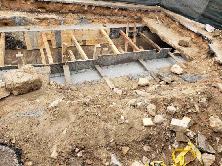 „Водовод и канализација“ ги реконструираше дотраените ѕидови на атмосферскиот канал кој ги одведува водите од населбата „Рид“