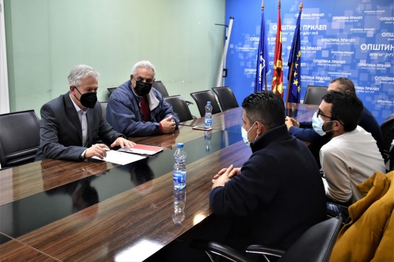 Градоначалникот Борче Јовчески со поддршка за тутунарите