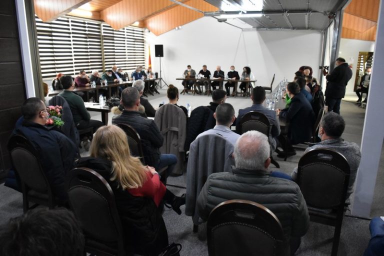 Градоначалникот Јовчески на прва работна средба со прилепските стопанственици