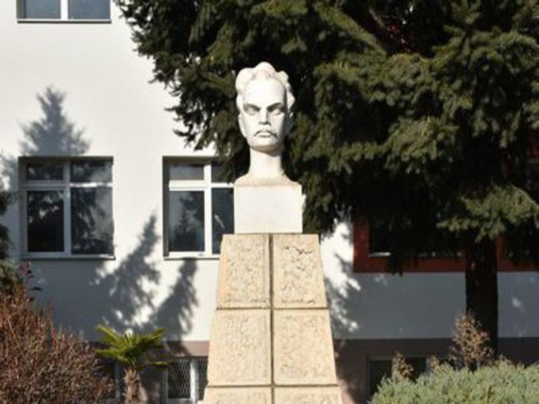 79-годишнина од загинувањето на патронот на Прилепската Гимназија и Касарната „Мирче Ацев“