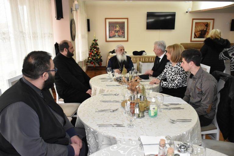 Градоначалникот Борче Јовчески присуствуваше на традиционалниот Божиќен ручек