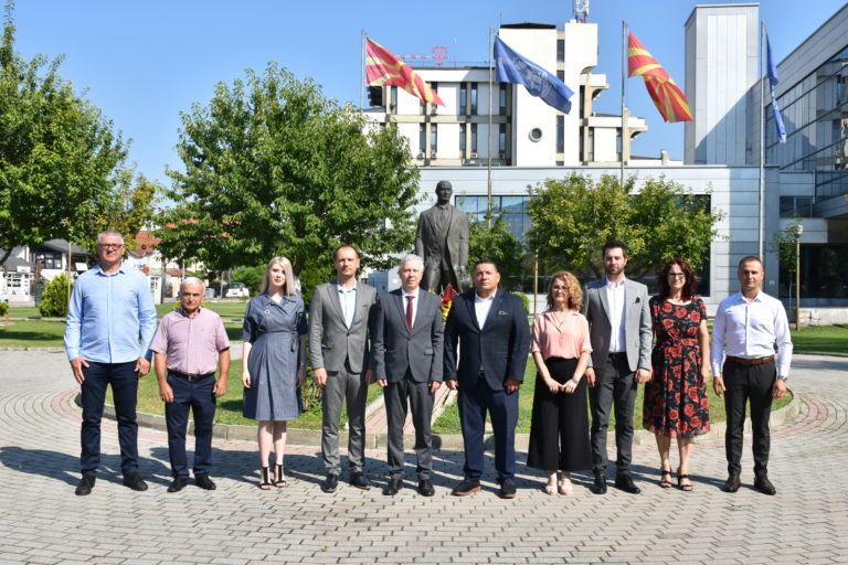 Прилеп ја одбележа 65 годишнината од смртта на Методија Андонов-Ченто