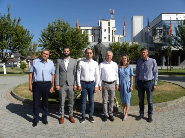 Прилеп ја одбележа 66 годишнината од смртта на Методија Андонов-Ченто