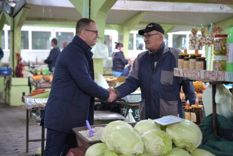 Градскиот пазар во Прилеп со подобрени услови – Локалната самоуправа најавува негова модернизација