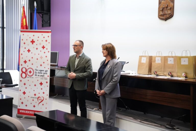 Крводарителска акција во просториите на Општина Прилеп и признанија за најхуманите прилепчани